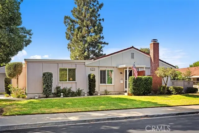 5345 Bahia Blanca #D, Laguna Woods, CA 92637 - Image #2