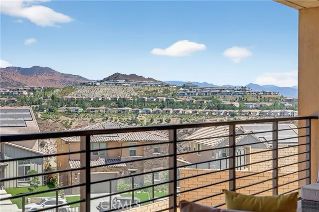 21219 Currant Ct, Chatsworth, CA 91311 - #1