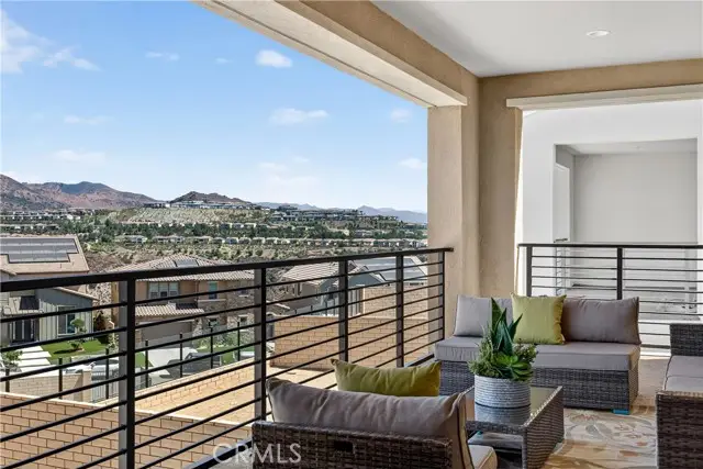 21219 Currant Ct, Chatsworth, CA 91311 - #2