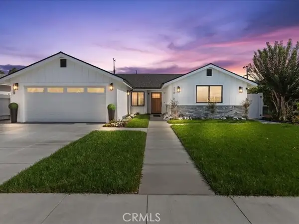 270 Albert Place, Costa Mesa, CA 92627