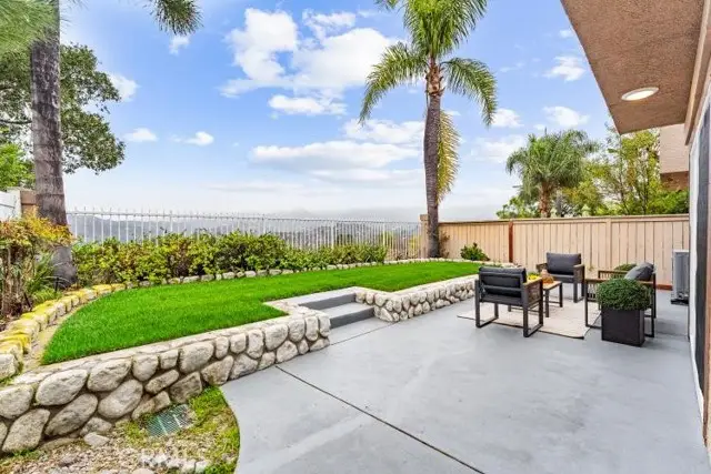 19 Vista Barranca, Rancho Santa Margarita, CA 92688 - Image #1