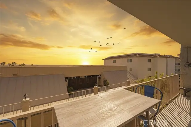 405 Avenida Granada #212, San Clemente, CA 92672 - Image #2