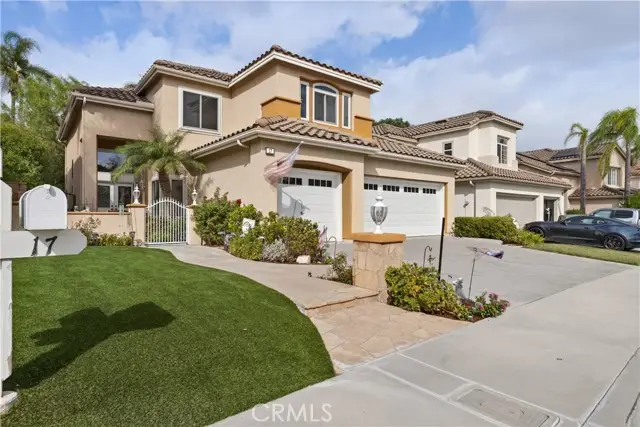17 Via Anadeja, Rancho Santa Margarita, CA 92688 - Image #1