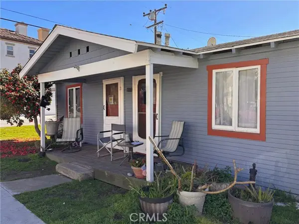 1111 Olive Avenue #A & B, Huntington Beach, CA 92648