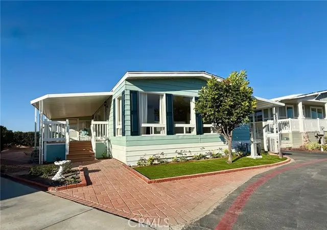 16222 Monterey Lane #327, Huntington Beach, CA 92649 - Image #2