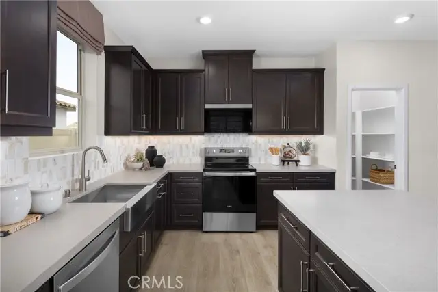 2086 Woolem Place, Escondido, CA 92026 - Image #3