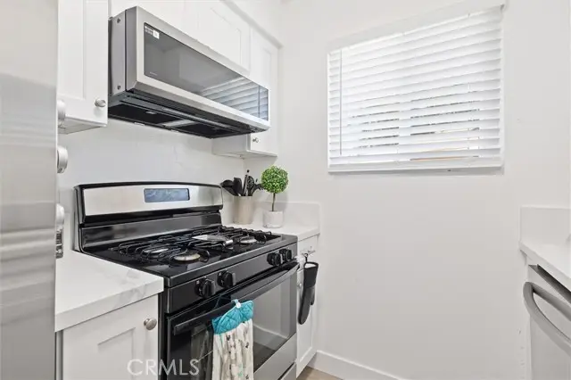 1723 Normandy #D, Santa Ana, CA 92705 - Image #3