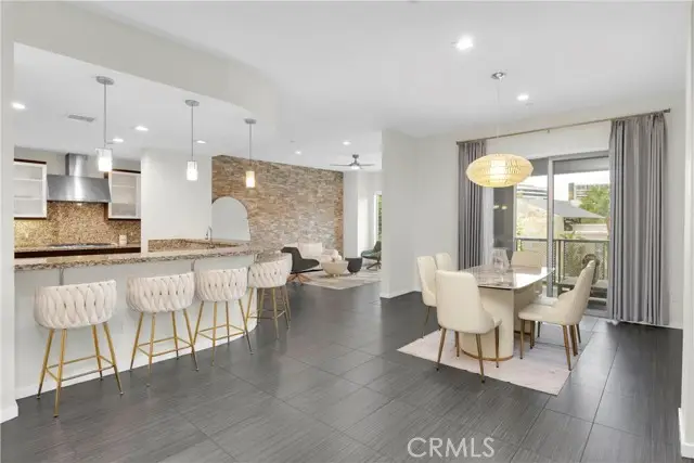 21 Gramercy #220, Irvine, CA 92612 - Image #1