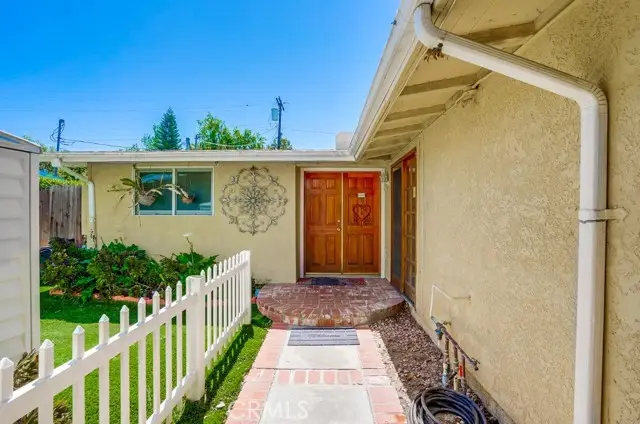 20606 Skouras Drive, Winnetka, CA 91306 - Image #3