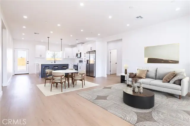 8413 Viburnum Avenue, California City, CA 93505 - Image #2