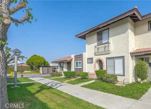 14886 Cordoba Plaza, Westminster, CA 92683 - Image #2