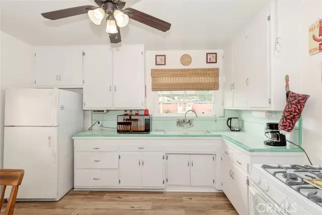 9244 Gardendale, Bellflower, CA 90706 - Image #2