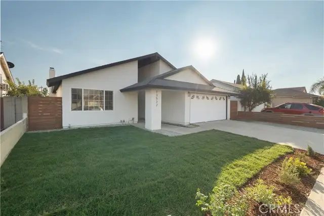 13522 Carnaby, Cerritos, CA 90703 - Image #3