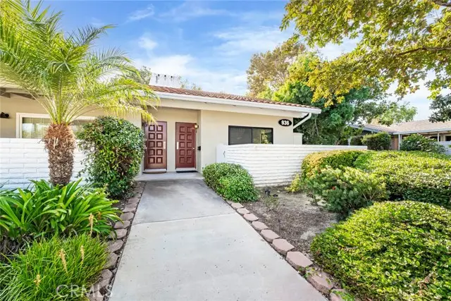 936 Avenida Majorca #B, Laguna Woods, CA 92637 - Image #2