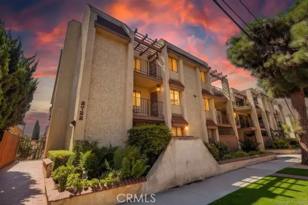 2722 E 20th #104, Signal Hill, CA 90755