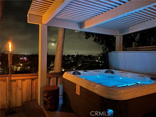 18446 Gina Lane, Huntington Beach, CA 92646