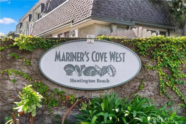 8318 Artista, Huntington Beach, CA 92646 - Image #2