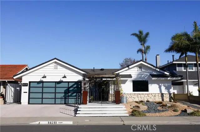 10211 Cliff Drive, Huntington Beach, CA 92646 - #1