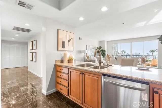 850 E Ocean Boulevard #209, Long Beach, CA 90802 - Image #3