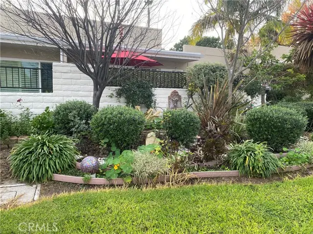 947 Avenida Carmel #F, Laguna Woods, CA 92637 - Image #2