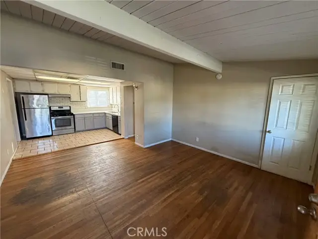 13836 Community Street, Panorama City, CA 91402 - Image #3