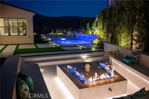 100 Albero, Irvine, CA 92602