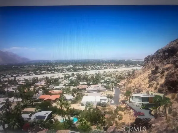 2400 Bisnaga, Palm Springs, CA 92262