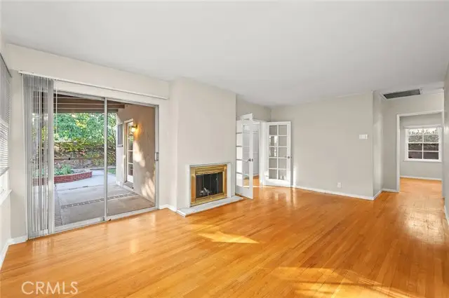 5715 Norwich, Van Nuys, CA 91411 - Image #2