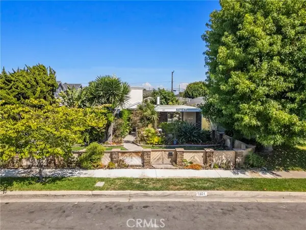 1824 Park Street, Huntington Beach, CA 92648