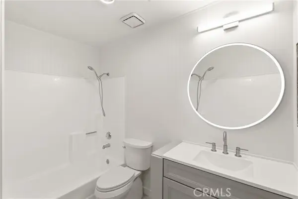 15111 Freeman Avenue #84, Lawndale, CA 90260