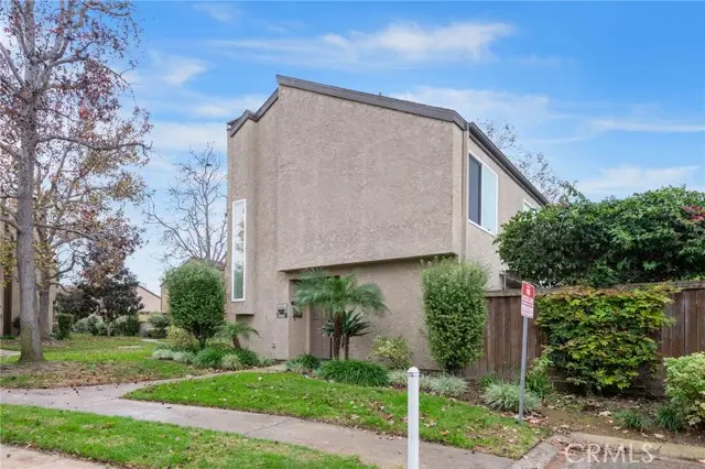 15928 Prell Court, Fountain Valley, CA 92708 - Image #3