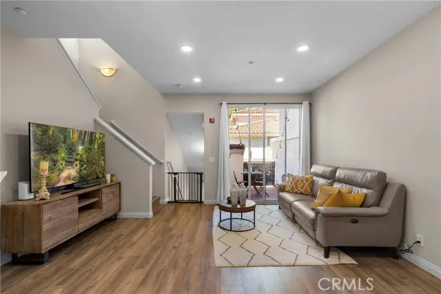 311 Falcon Creek, Irvine, CA 92618 - Image #2