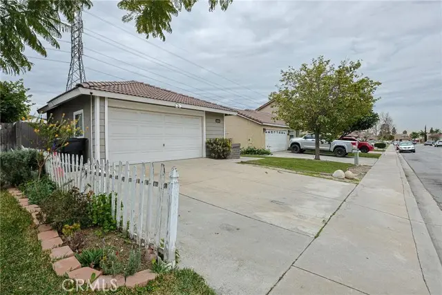 14125 Green Vista, Fontana, CA 92337 - Image #2