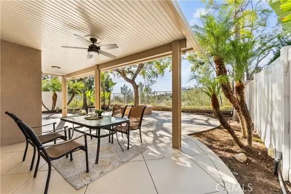 27 Feldspar Way, Rancho Santa Margarita, CA 92688