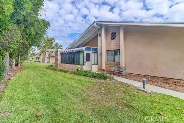 8566 Sierra #911-D, Huntington Beach, CA 92646 - Image #3