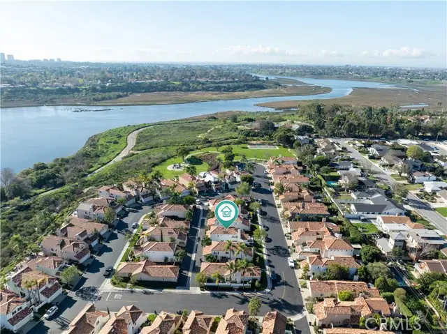 78 Pelican Court, Newport Beach, CA 92660 - Image #3