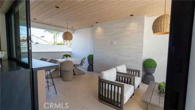 519 Narcissus Avenue, Corona Del Mar, CA 92625 - #2