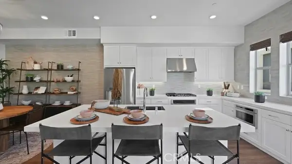 935 Walnut Terrace, Montebello, CA 90640