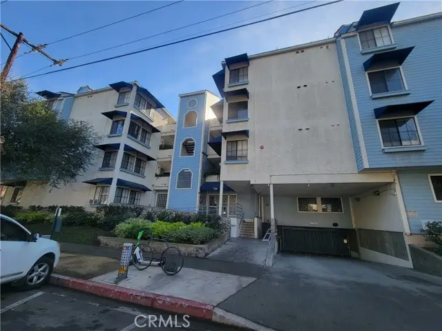 720 W 4th Street #104, Long Beach, CA 90802 - Image #2
