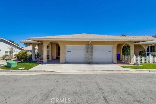 26832 Avenue Of The Oaks #D, Santa Clarita, CA 91321 - Image #2