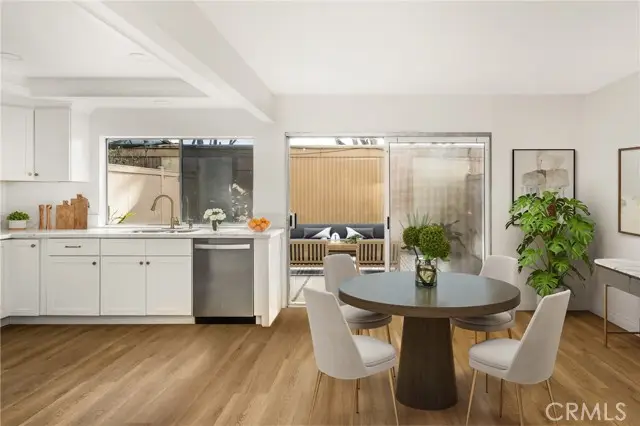 9841 Via Sonoma, Cypress, CA 90630 - Image #3