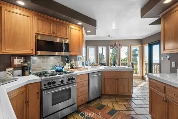 31349 Deer Lick, Running Springs, CA 92382