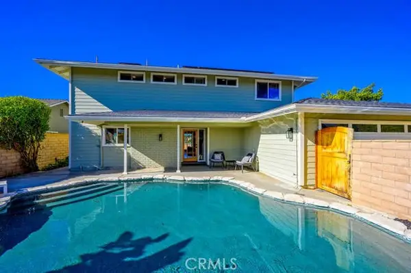 239 Via Socorro, San Clemente, CA 92672