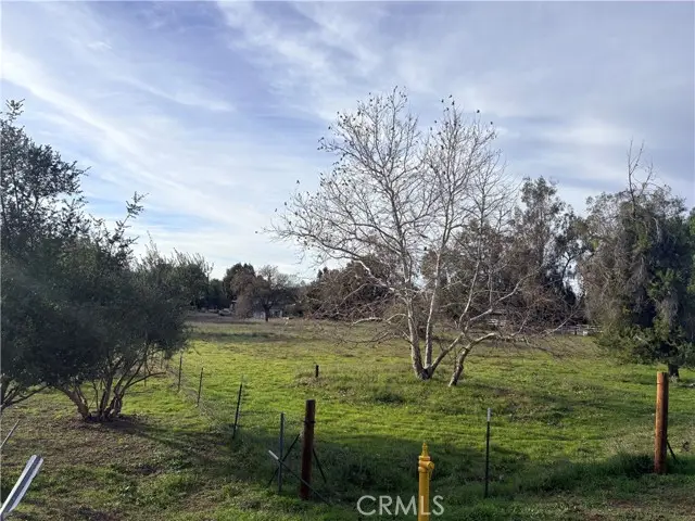 33 Rodeo Rd, Lake Elsinore, CA 92530 - Image #3