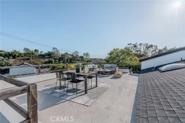 2207 Golden Circle, Newport Beach, CA 92660 - #2