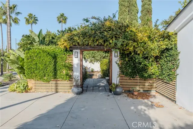 2207 Golden Circle, Newport Beach, CA 92660 - #3
