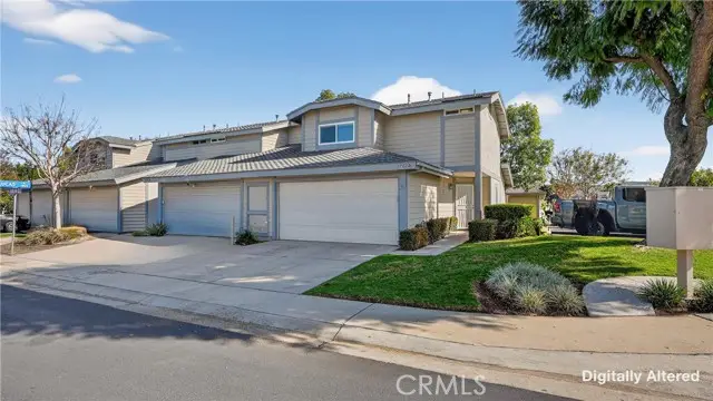 1761 Forum Way #D, Corona, CA 92881 - #2
