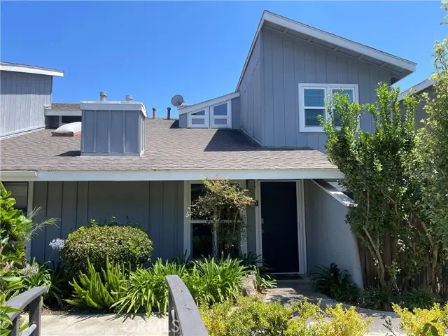 345 University Drive #F4, Costa Mesa, CA 92627 - #1