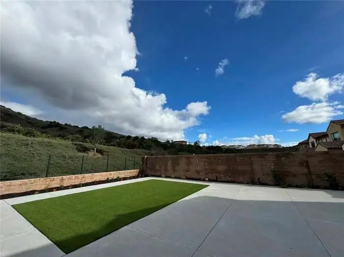 162 Statura, Irvine, CA 92602 - #1