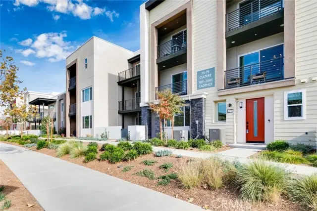 1077 Cadence, Irvine, CA 92618 - #2